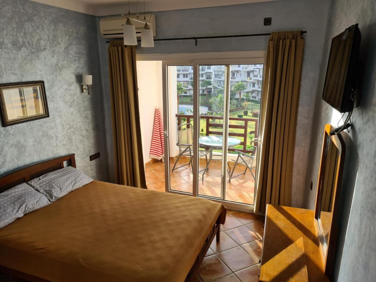 Mirador Golf Appart-Hotel Cabo Negro Luaran gambar