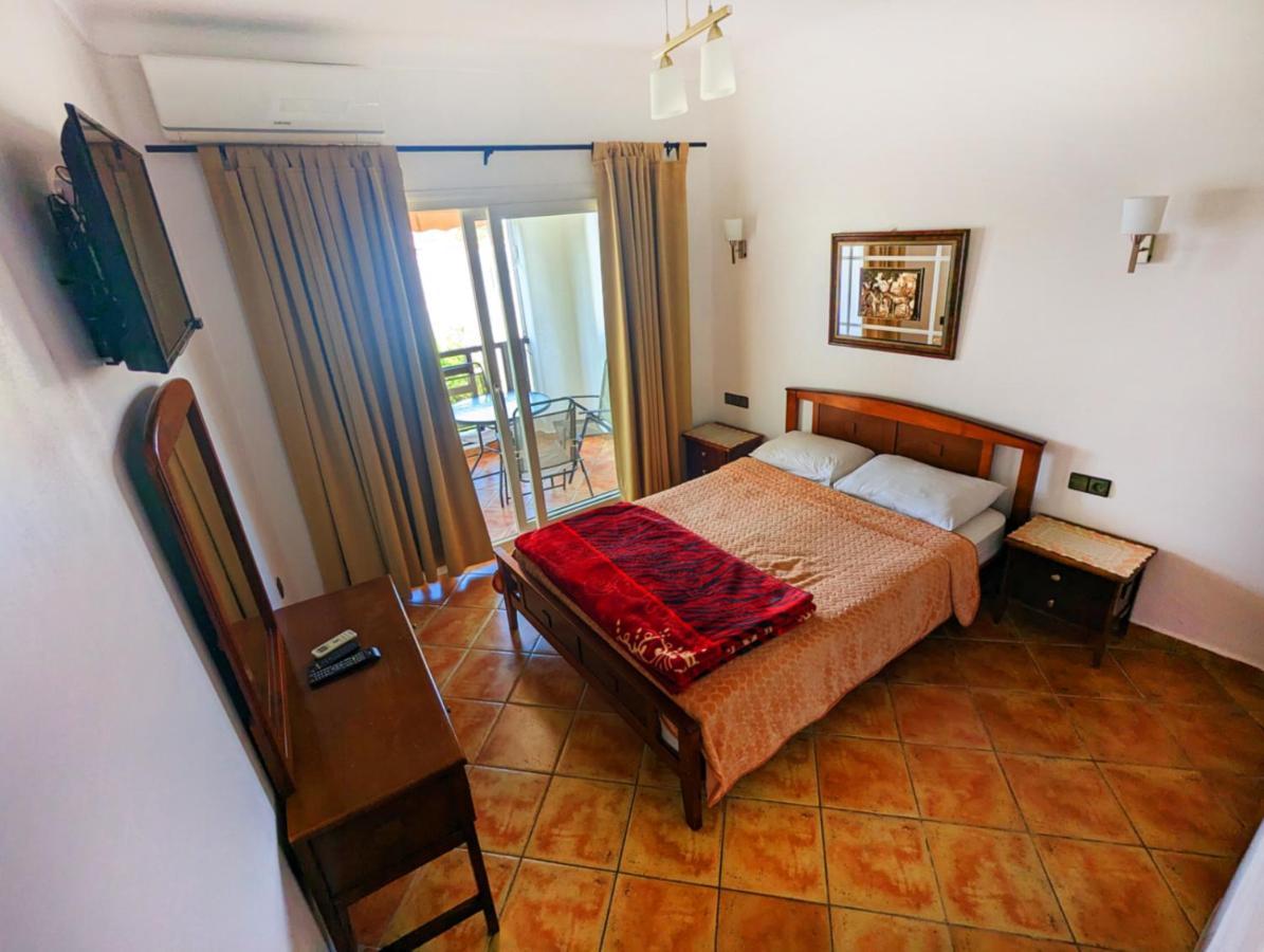 Mirador Golf Appart-Hotel Cabo Negro Luaran gambar